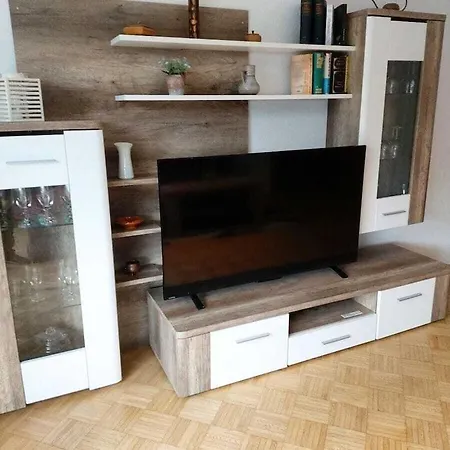 With 1 Bedroom *